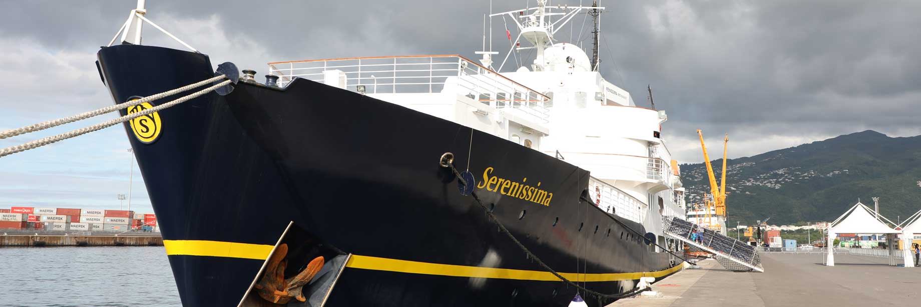 Indian Ocean, Safaris and Gorillas